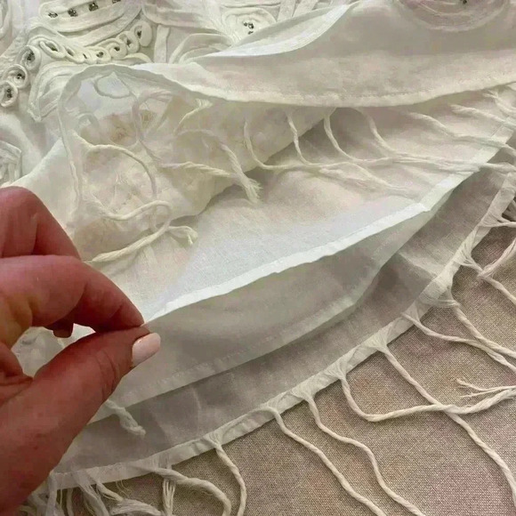 Raga Womens White Mini Nomad embosed appliqué miniskirt small NEW - Picture 6 of 13